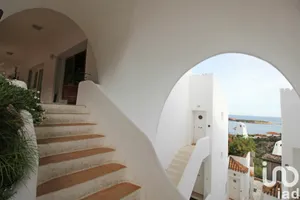 Shop/Premises commercial in Arzachena