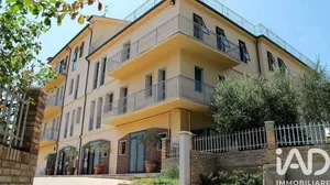 Edificio in Loreto