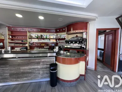 Shop/Premises commercial in Quartu Sant'Elena