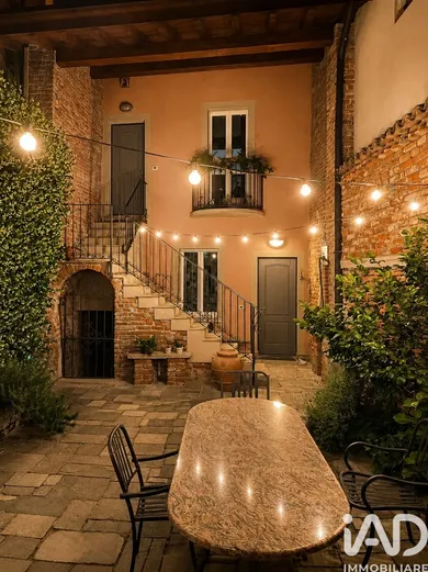 Villetta a schiera in Pavia