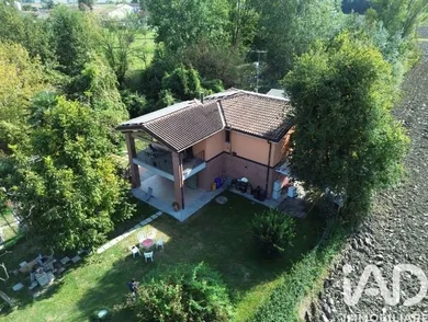 Townhouse in San Possidonio