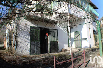 Casa di paese in Pareto