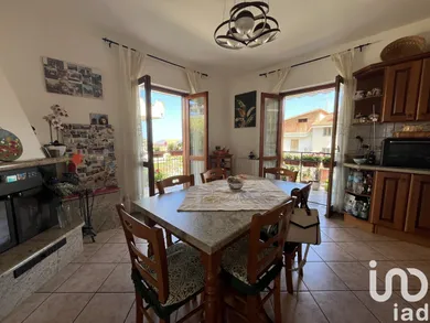 Apartment in Longobardi