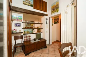 Apartment in Carmignano