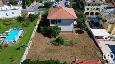House in Tovo San Giacomo