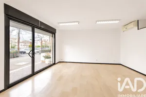 Negozio / locale commerciale in Latina