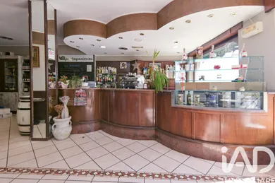 Negozio / locale commerciale in Villanova Canavese