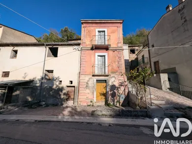Villetta a schiera in Goriano Sicoli
