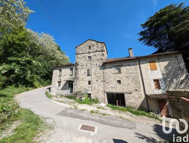 Townhouse in Calestano