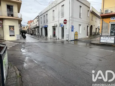 Shop/Premises commercial in Tortolì