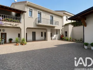 Casa / Villa indipendente in Lonato del Garda