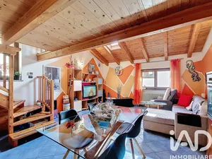 Apartment in Chatillon