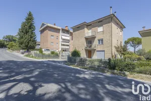 Chiatta / Casa galleggiante in Filottrano