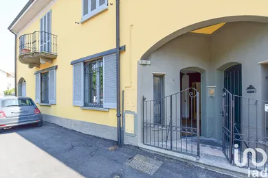 Apartment in Verano Brianza