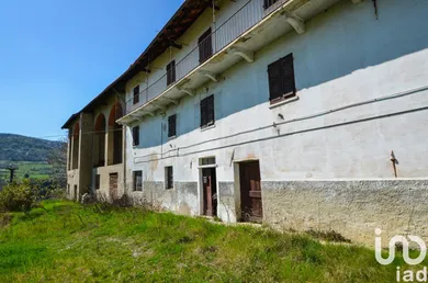 Townhouse in Monesiglio