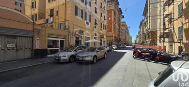 Shop/Premises commercial in Genova