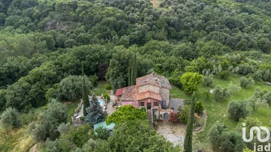 House in Castel del Piano