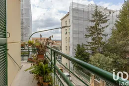 Appartamento 5 locali in Macerata