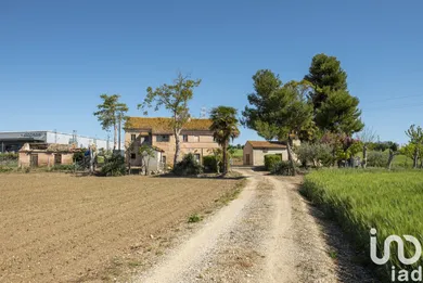 Park home in Osimo