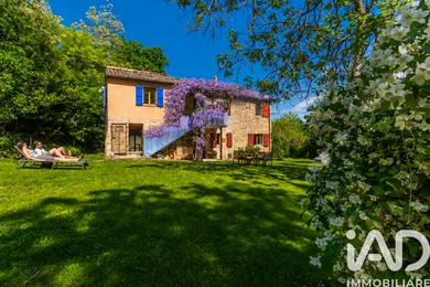 House in Poggio San Marcello