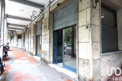 Commercial walls in Genova
