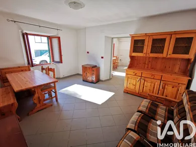 Casa/Villa in Giusvalla