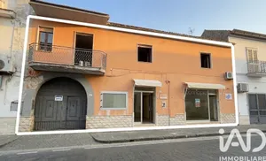 Building in Grazzanise