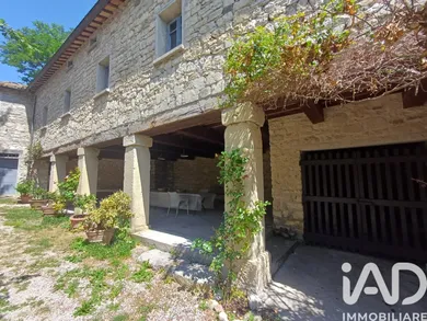 Building in Monte Cerignone