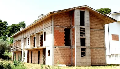 Edificio in Collecorvino