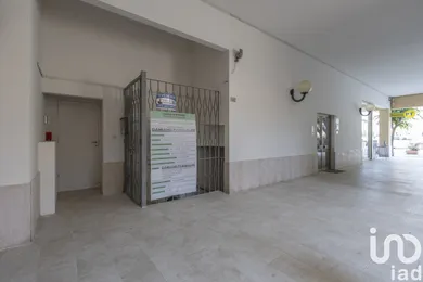 Shop/Premises commercial in Numana