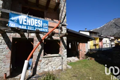 Chiatta / Casa galleggiante in Entracque