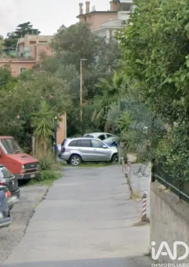 Box in Genova