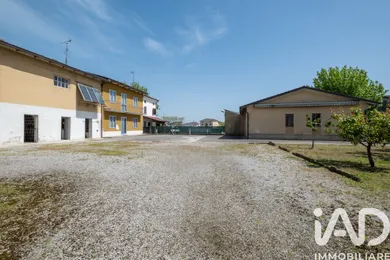 Townhouse in Ceresara