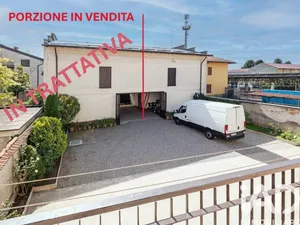 Building in Rovello Porro