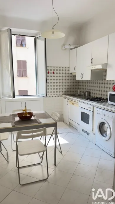 Apartment in Genova