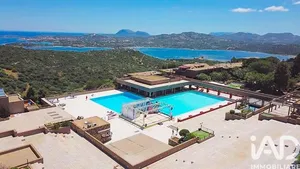 Shop/Premises commercial in Olbia