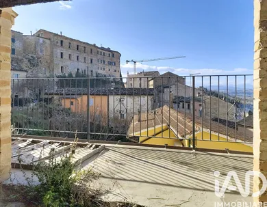 Village house in Petritoli