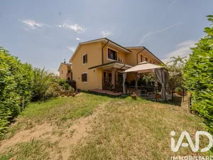 House in Magione