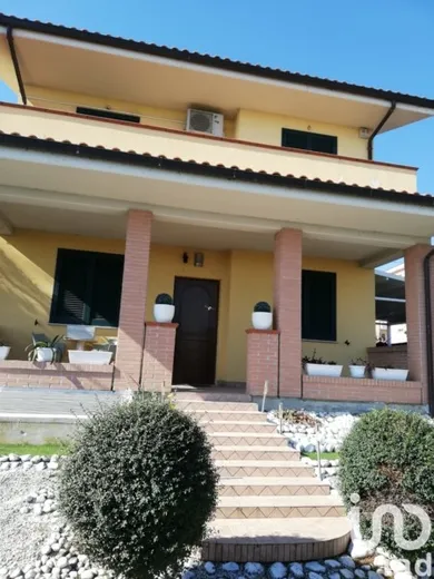 House in Mosciano Sant'Angelo