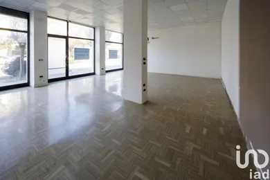 Shop/Premises commercial in Giulianova