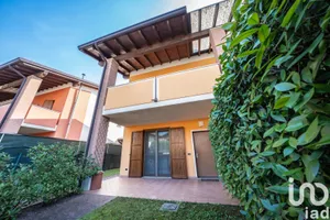 Chiatta / Casa galleggiante in Medole