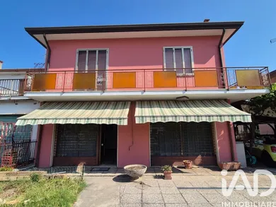 Townhouse in Corbola