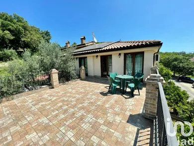 House in Rosciano