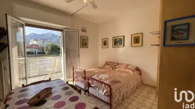 Apartment in Borghetto Santo Spirito