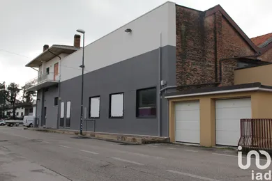 Shop/Premises commercial in Montebelluna