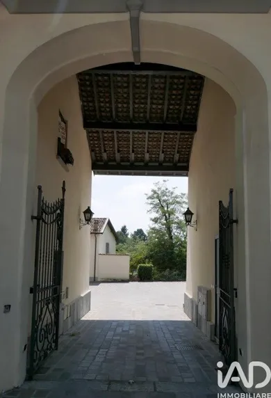 Appartamento in Castana
