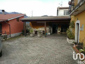 Shop/Premises commercial in Cerreto Sannita