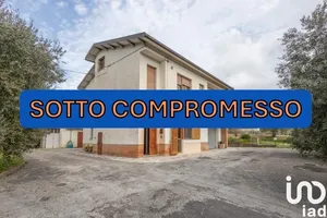 Villetta a schiera in Treia