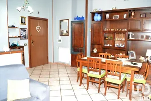 Trilocale in San Polo dei Cavalieri