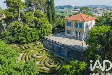 Villa storica in Osimo